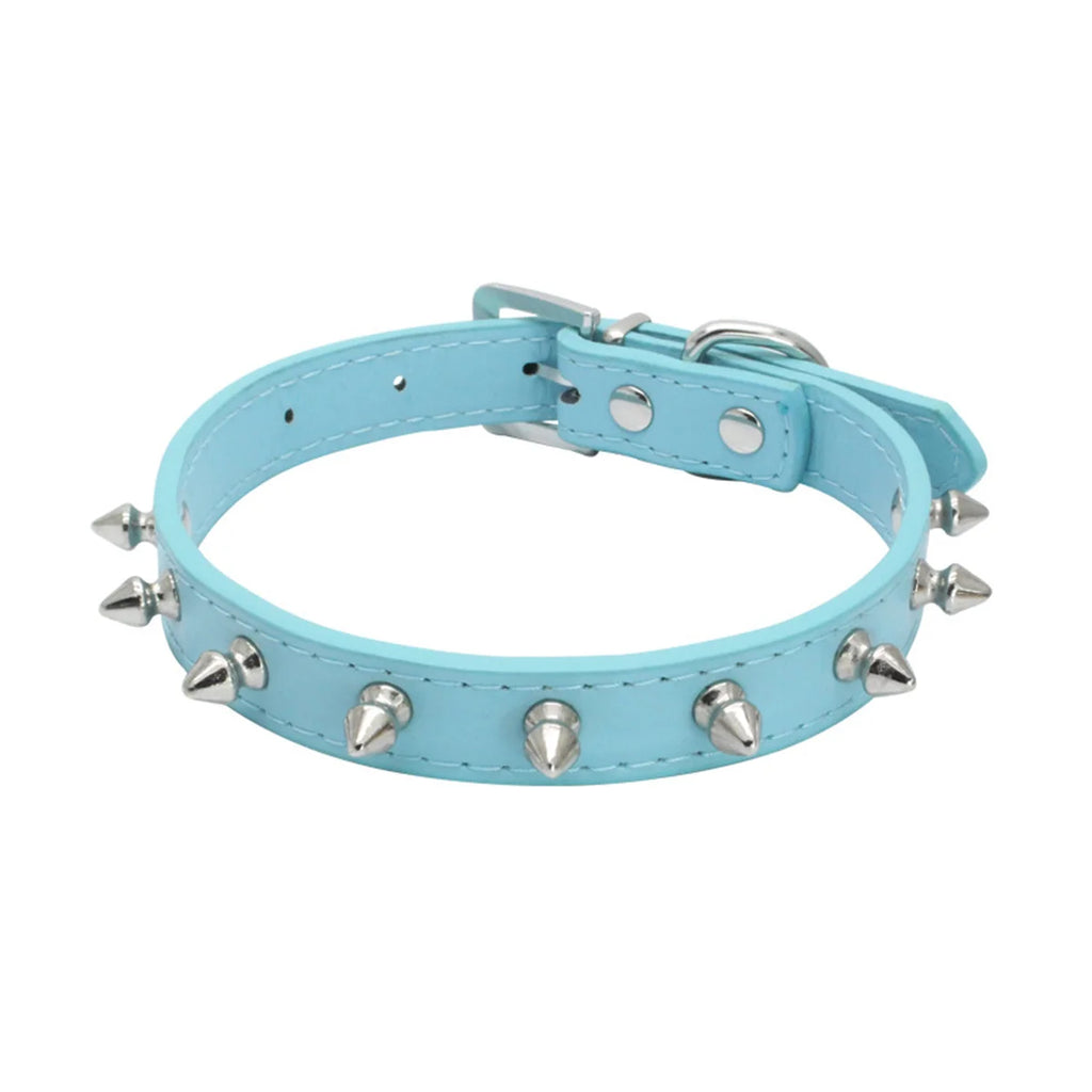 Collier Clouté Coloré – Style Rebelle & Unique 😎🐶💛