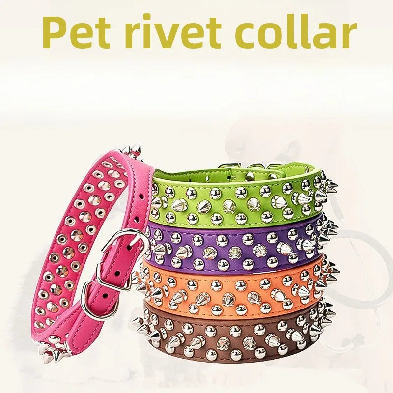 Collier Punk Clouté en Cuir – Style Rebelle & Confort 🐶💛