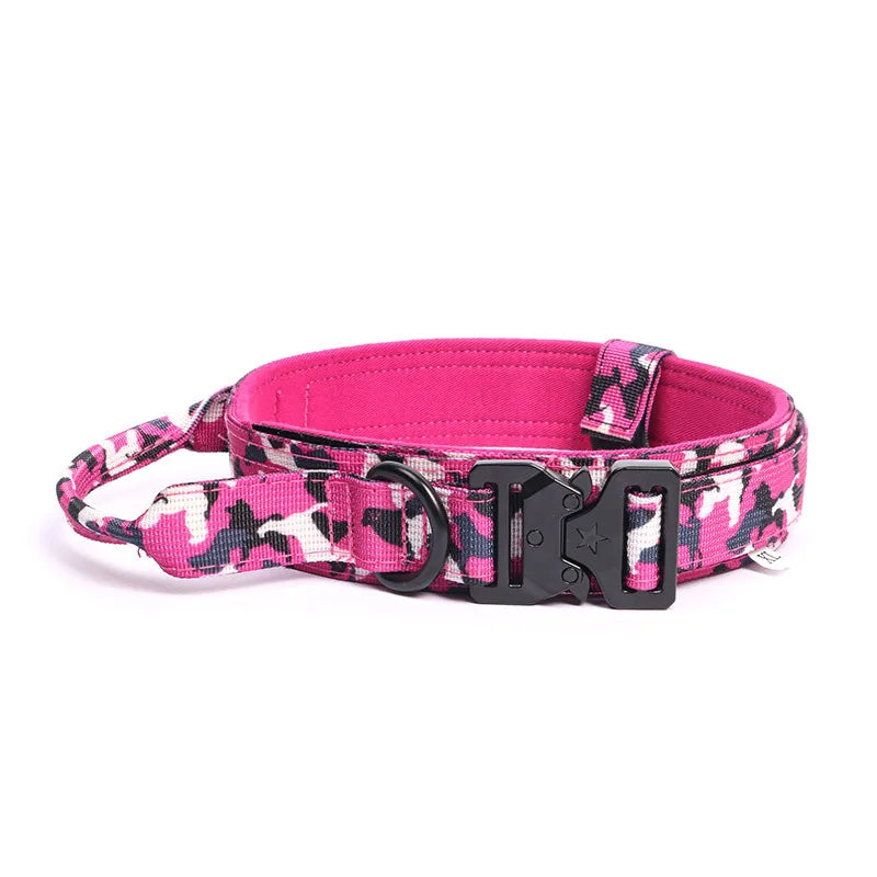 Collier Tactique Ajustable pour Chien – Contrôle Total & Dressage Sécurisé 🐾💪
