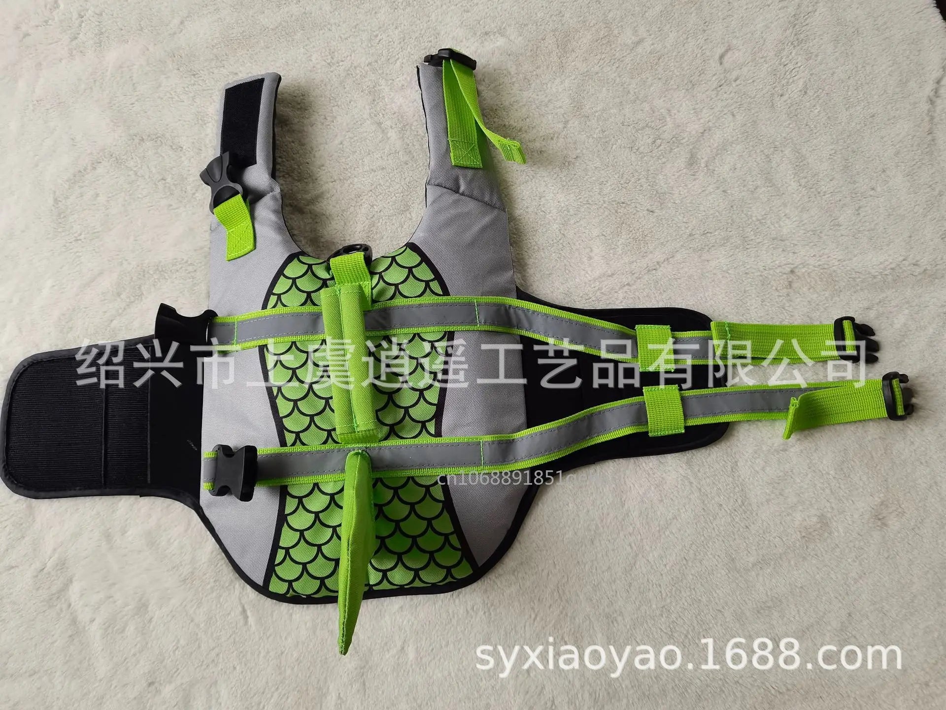 Dog Shark Life Vest – Maximum Buoyancy & Visibility 🐶🦈🌊💛