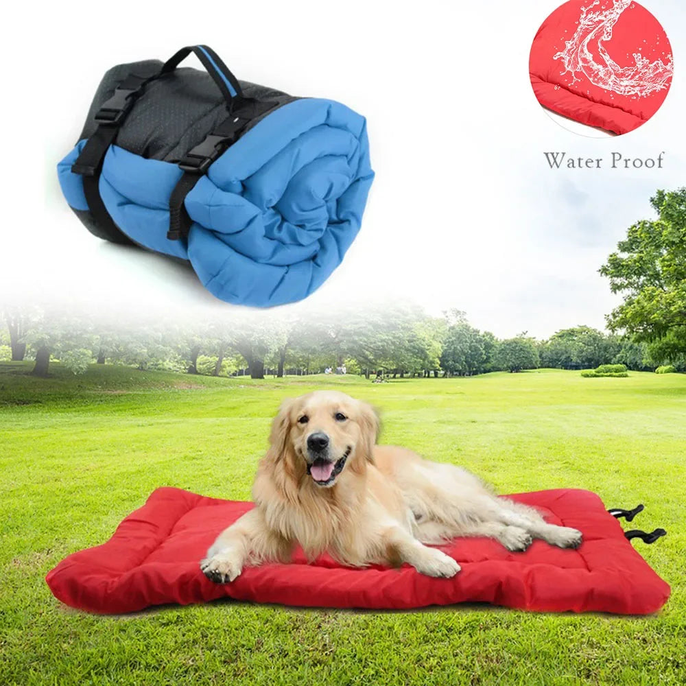 Foldable Waterproof Mat – Outdoor & Travel Comfort for Dogs 🐶💛
