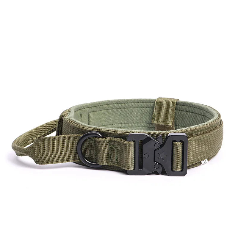 Collier Tactique Ajustable pour Chien – Contrôle Total & Dressage Sécurisé 🐾💪