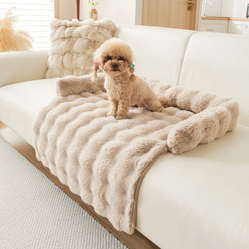 Luxury Faux Fur Rug – Royal Comfort & Extreme Softness 🐶💛
