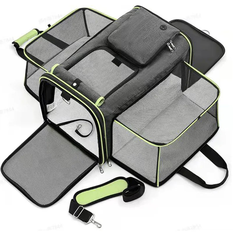 Crossbody Extendable Pet Carrier – Comfort & Freedom on the Go 🐶🐱💛