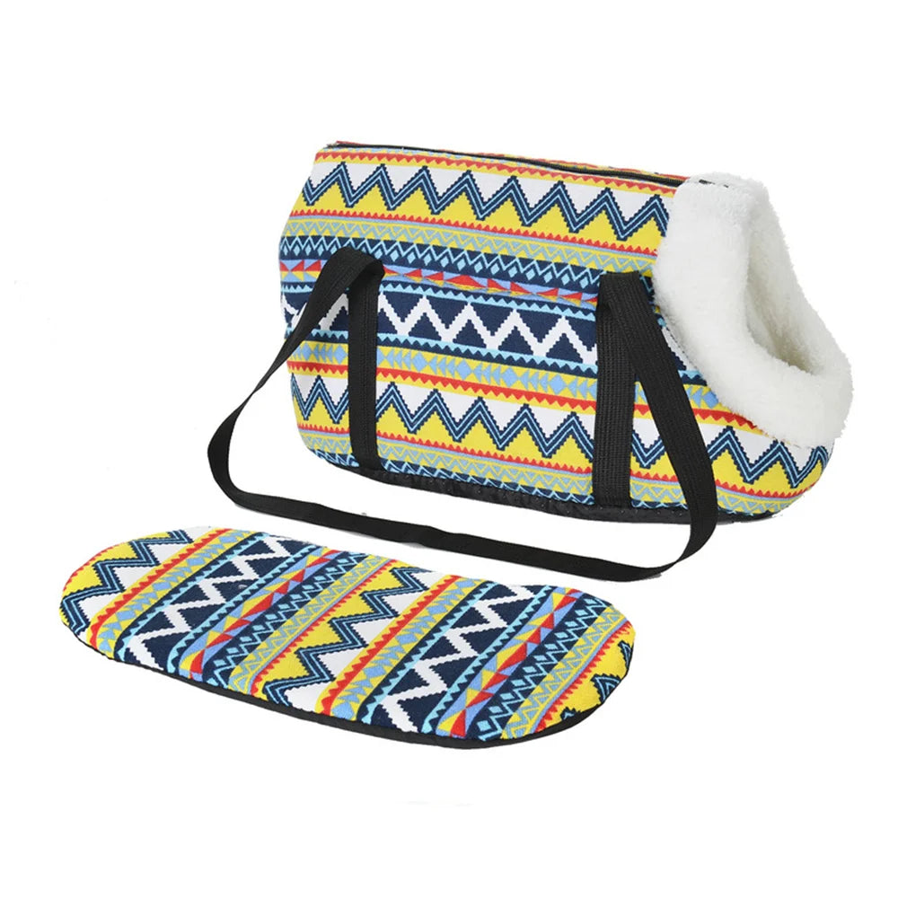 Foldable & Cozy Pet Carrier – Comfort & Safety On the Go 🐶👜💛