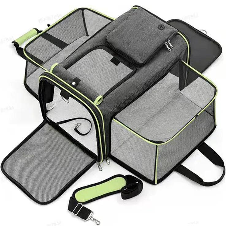 Crossbody Extendable Pet Carrier – Comfort & Freedom on the Go 🐶🐱💛