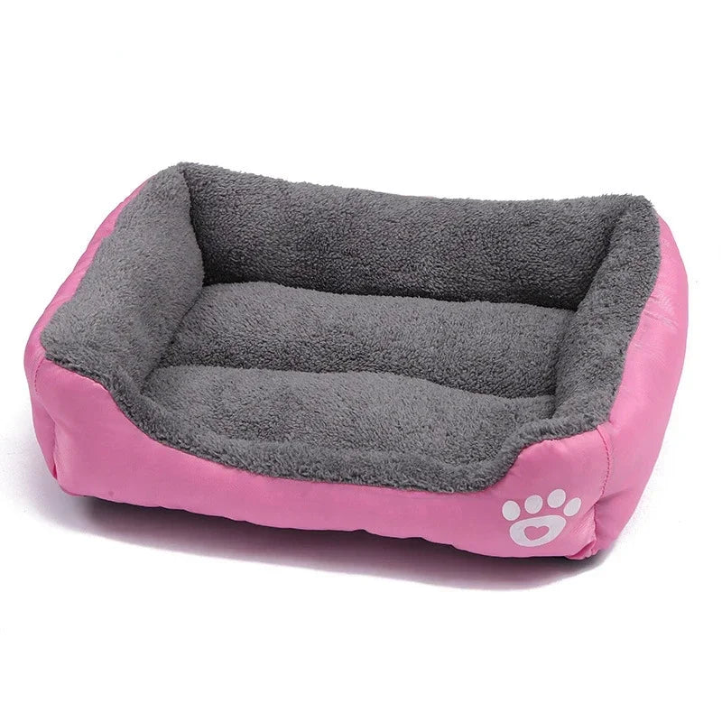 Cocoon Winter Bed – Cozy Comfort & Perfect Sleep 🛏️🐶💛
